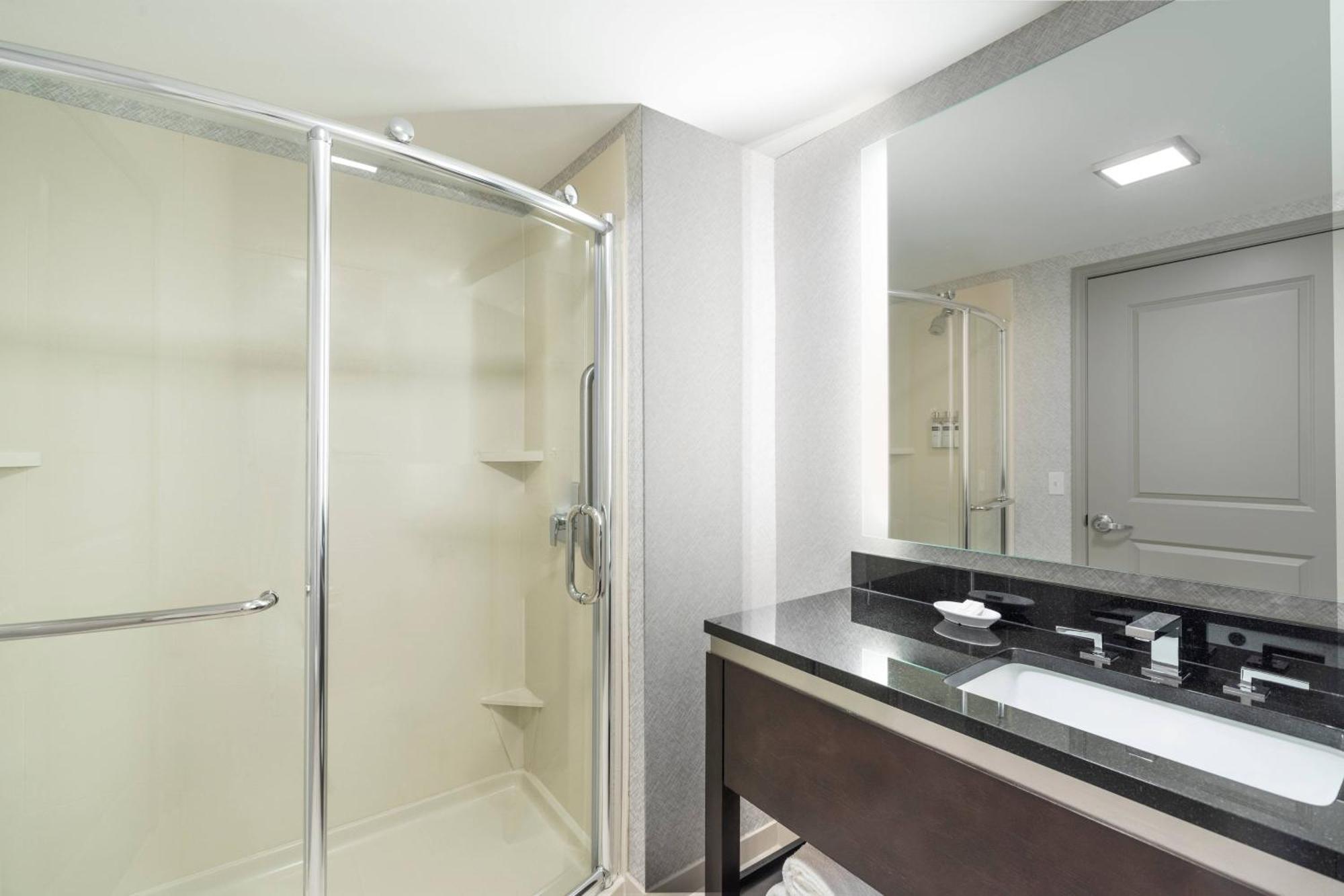 Residence Inn By Marriott Boston Logan Airport/Chelsea Exterior foto
